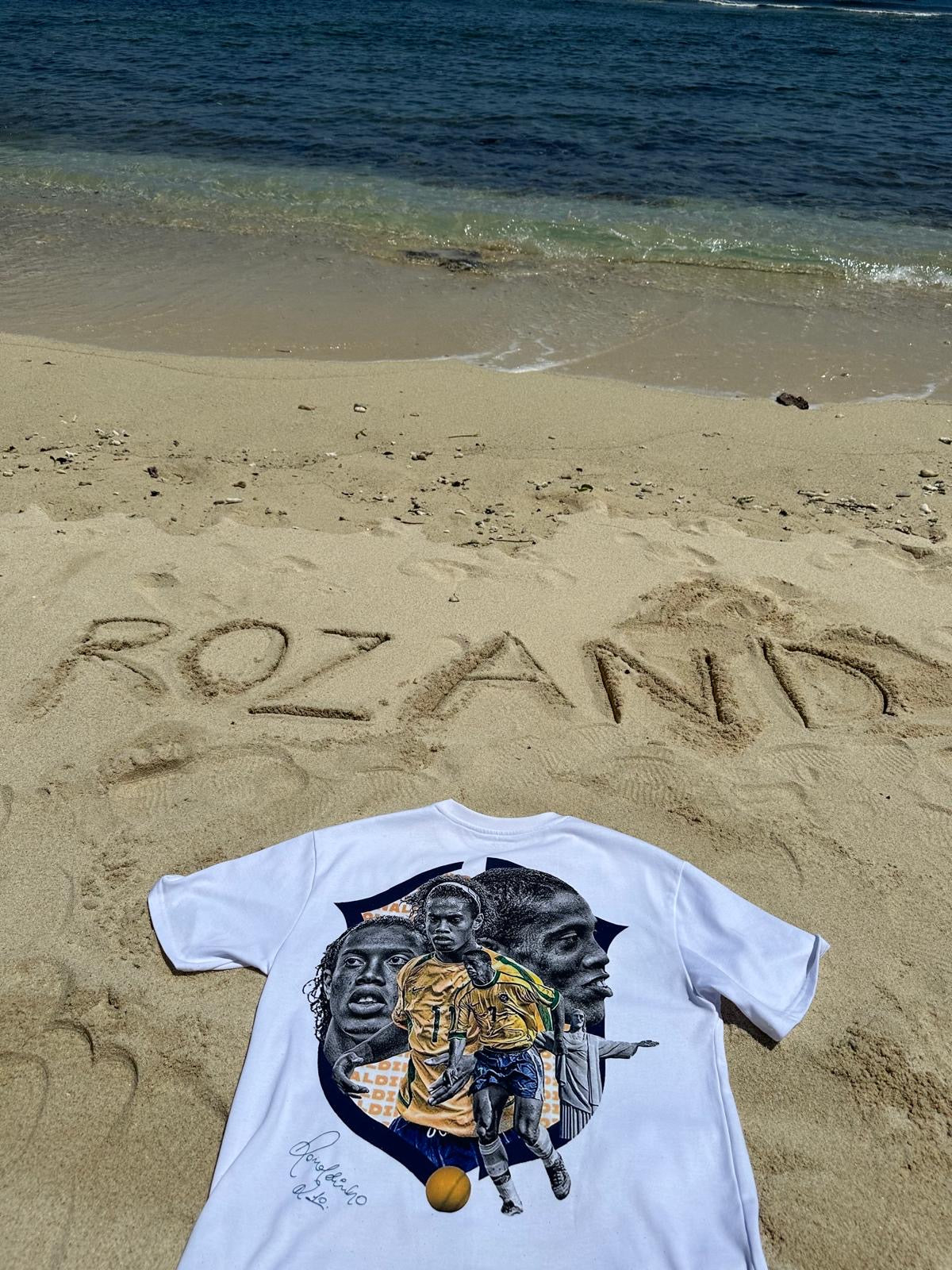 RONALDINHO- OVERSIZED GRAPHIC TEE